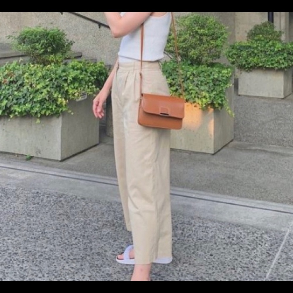 Oak + Fort Wide Leg Trouser Pant in Cream - Picture 5 of 9